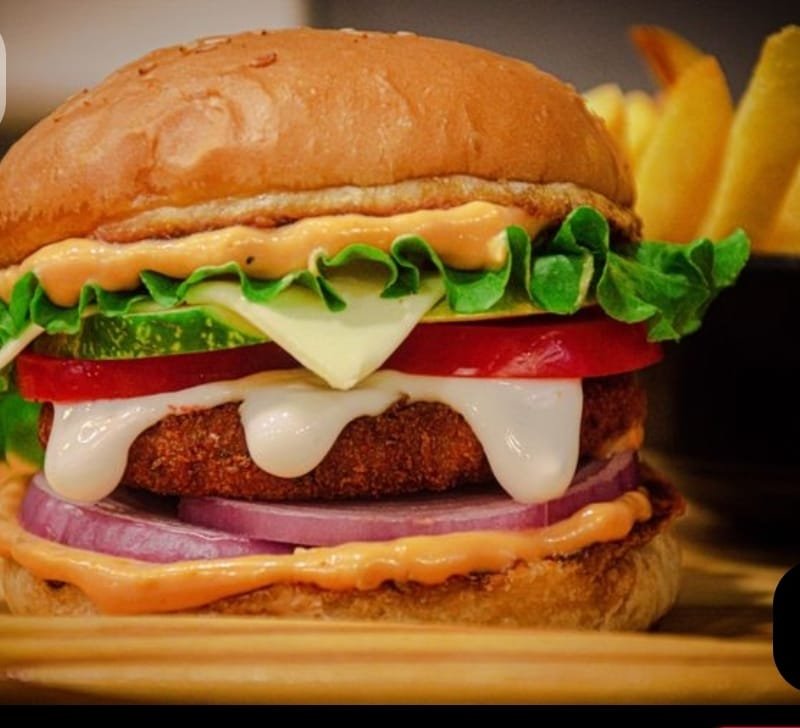 Mexican Salsa Cheese Burger